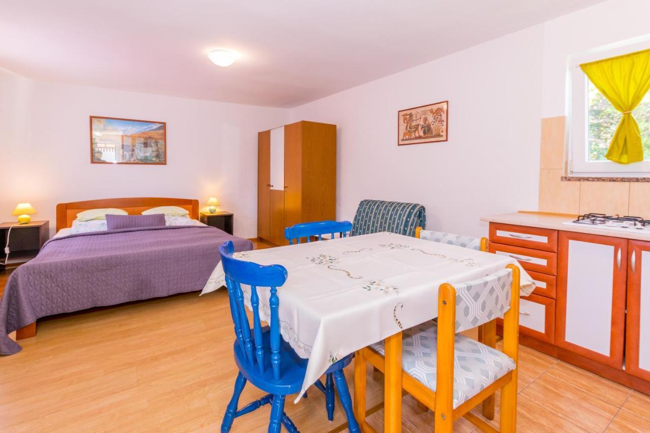 Cozy Apartments Emina Near The Sea 普莱曼图拉 外观 照片
